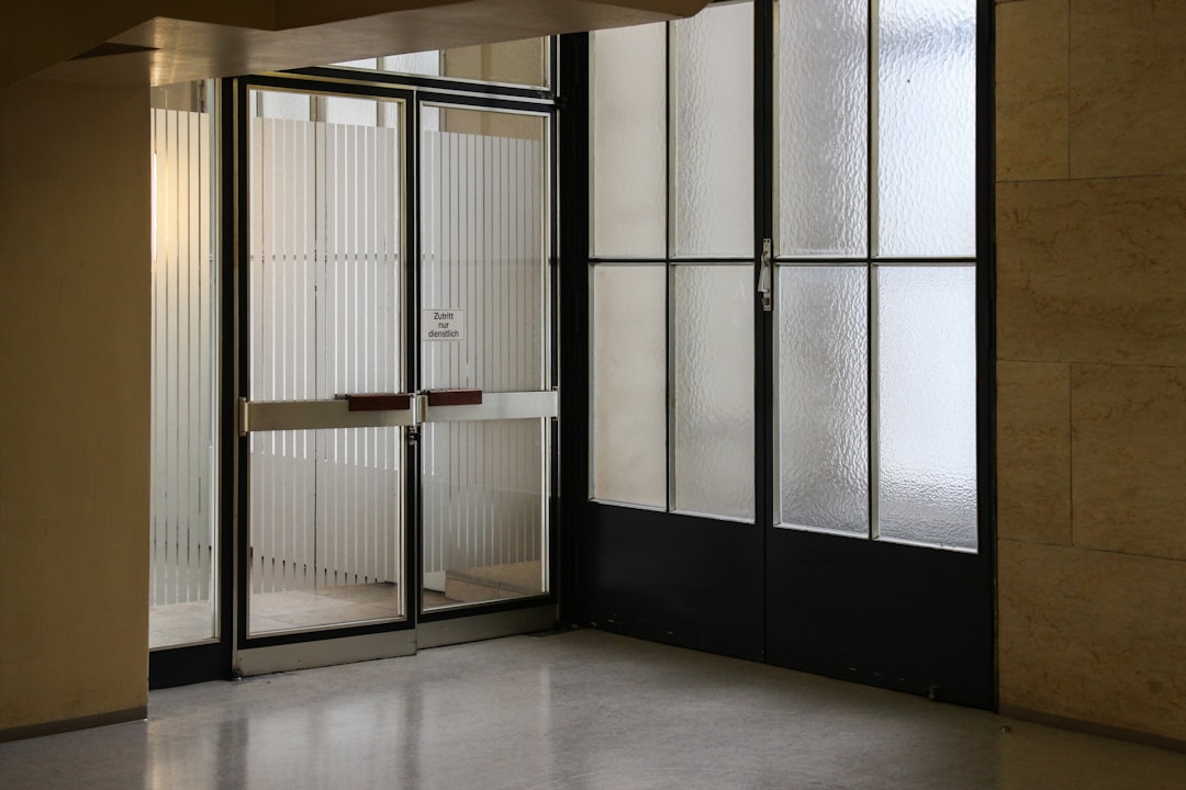 Photo Sliding door